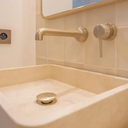 Cosy, Flat - 1bdr 4p - Near The Beaches * 쎙뜨호뻬