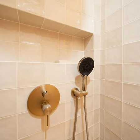 Cosy, Flat - 1bdr 4p - Near The Beaches 쎙뜨호뻬
